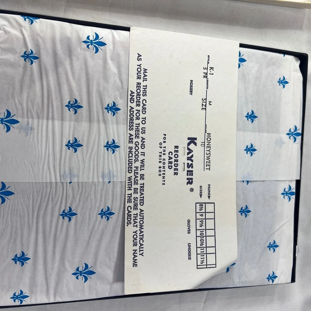 Vintage Kayser K-1 Seamless Mesh Hosiery 1 Pair Honeysweet Size 10M Original Box